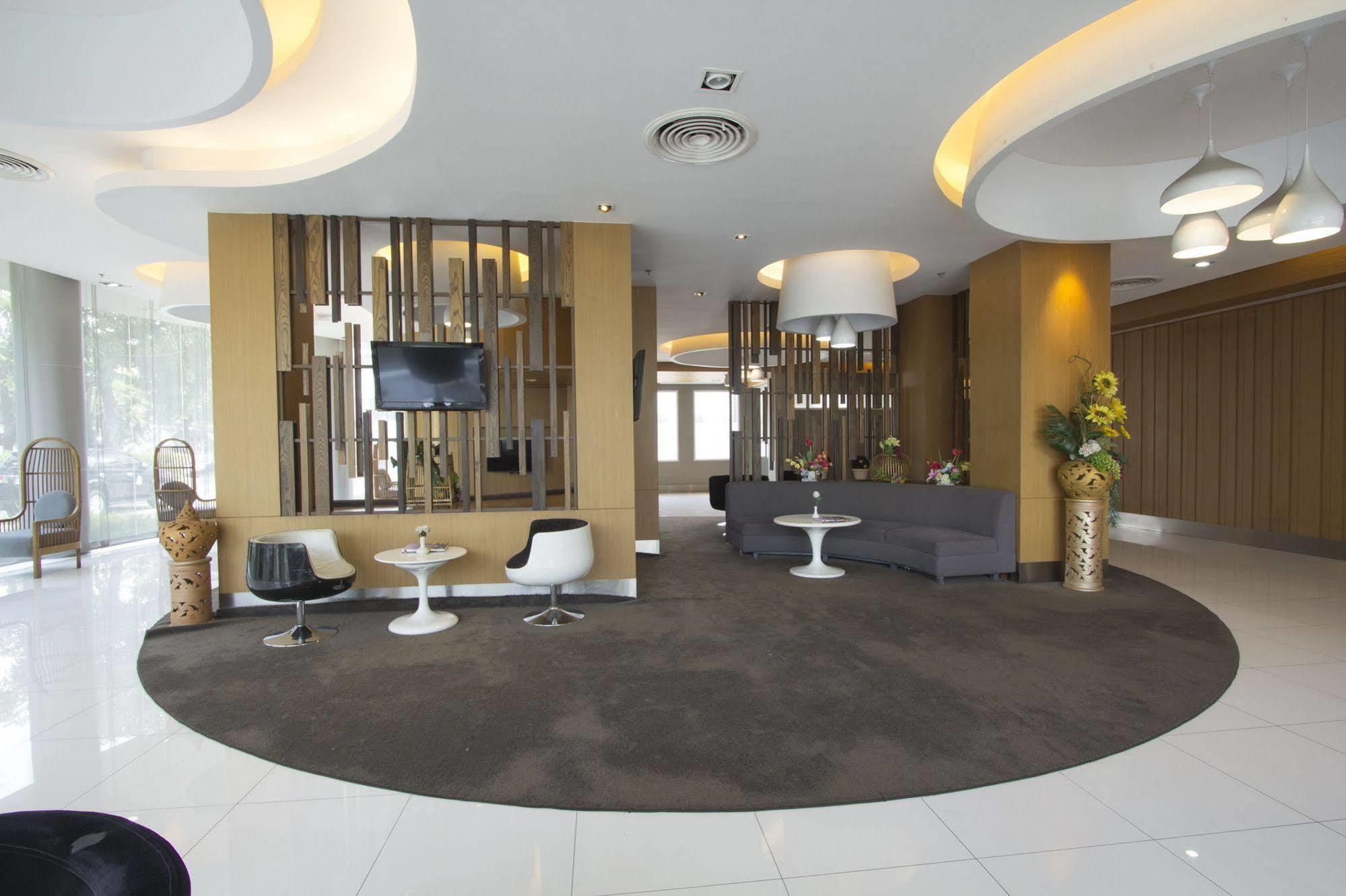 Hotel Papa Bangkok Siriraj Εξωτερικό φωτογραφία